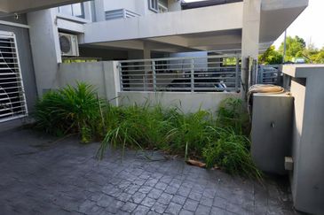 Albury 2 @ Mahkota Hills