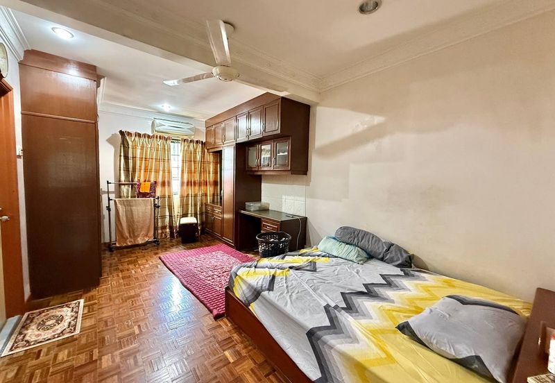 Seksyen 9, Kota Damansara