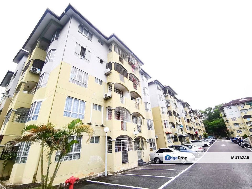 RENOVATED, Apartment Cemara @ Kajang Utama, Kajang - Partly Furnished, Selangor, Kajang