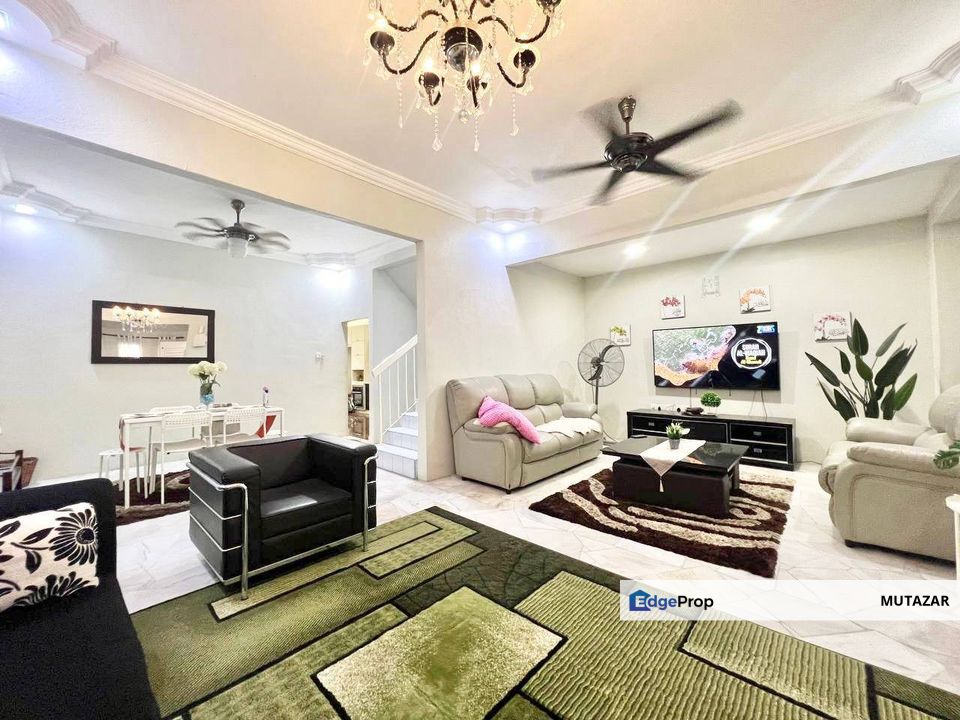 EXTENDED & RENOVATED, Double Storey Terrace House @ Taman Rakan, Kajang - Luas Binaan 2640 sqft For Sale, Selangor, Cheras South