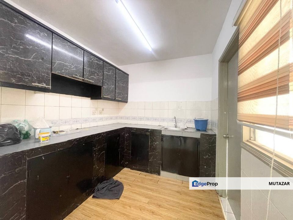 Pantai Hillpark Condominium Phase 2 @ Bangsar South, Kuala Lumpur - Newly Painted with Kitchen Cabinet For Sale, Kuala Lumpur, Bangsar South