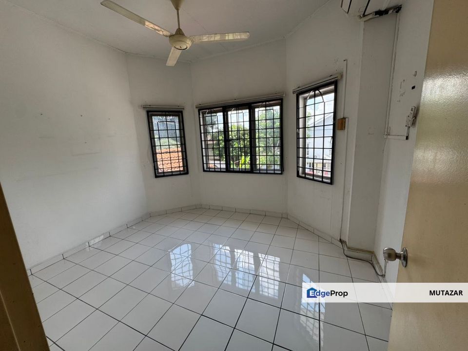 NON BUMI UNIT, Double Storey Terrace House @ Section 6, Kota Damansara - Well Maintained For Sale, Selangor, Kota Damansara