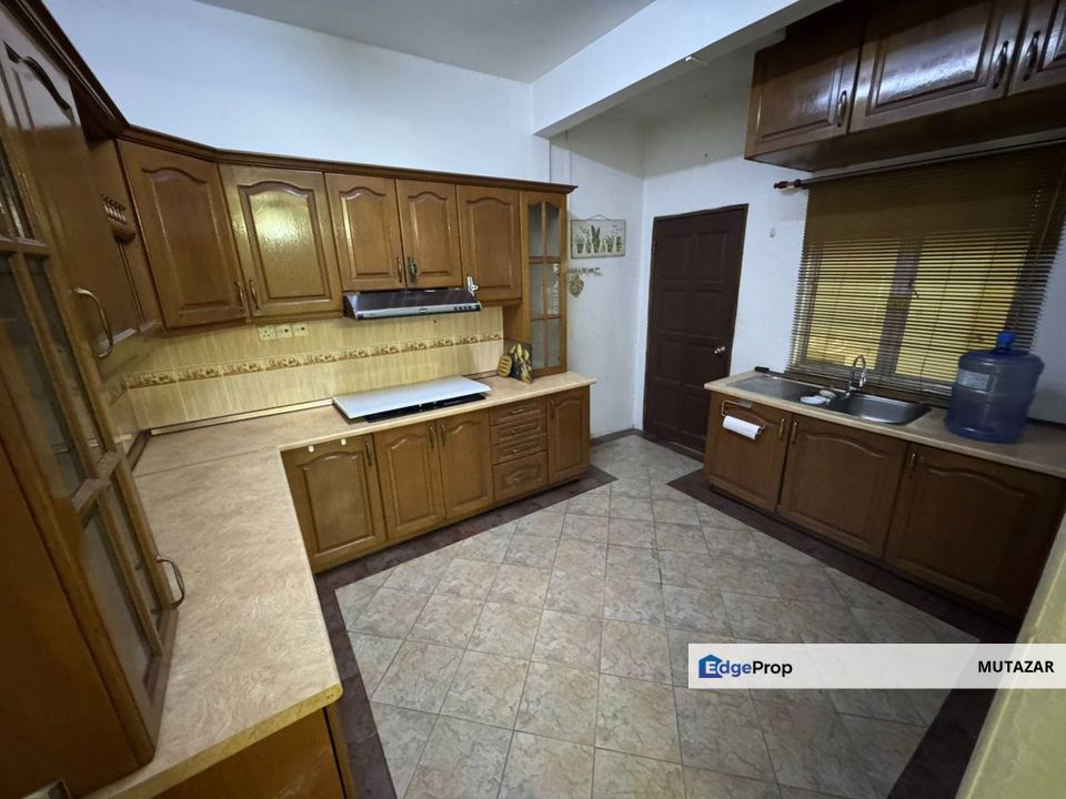 NON BUMI UNIT, Double Storey Terrace House @ Section 6, Kota Damansara - Well Maintained For Sale, Selangor, Kota Damansara