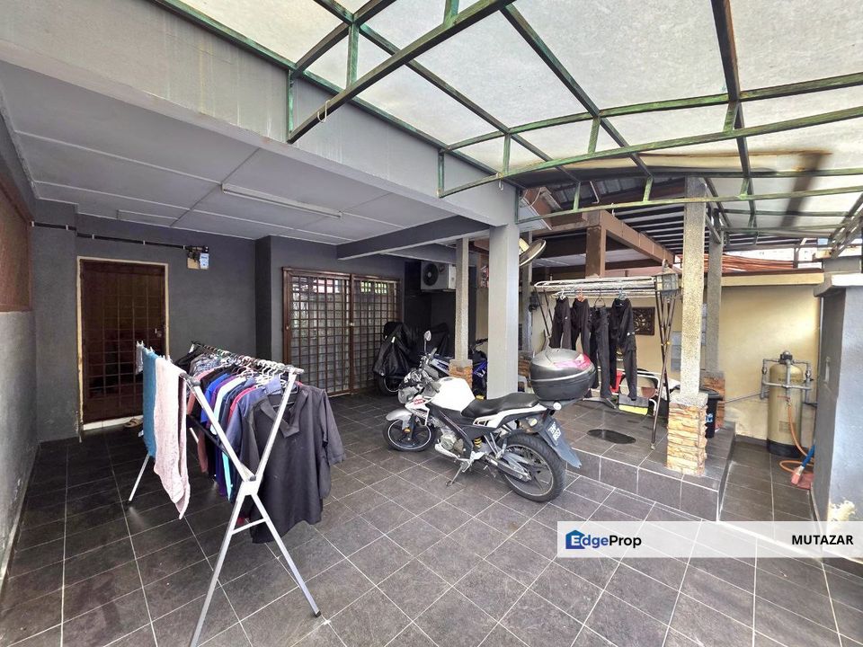 FREEHOLD, Double Storey Terrace House @ Taman Sinaran, Balakong - Fully Renovated  For Sale, Selangor, Balakong