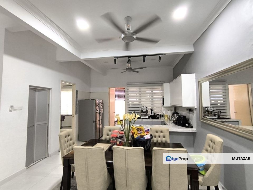 FREEHOLD, 3-Storey Terrace House @ Taman Kantan Permata, Kajang - Facing Open, Extended Kitchen For Sale, Selangor, Kajang