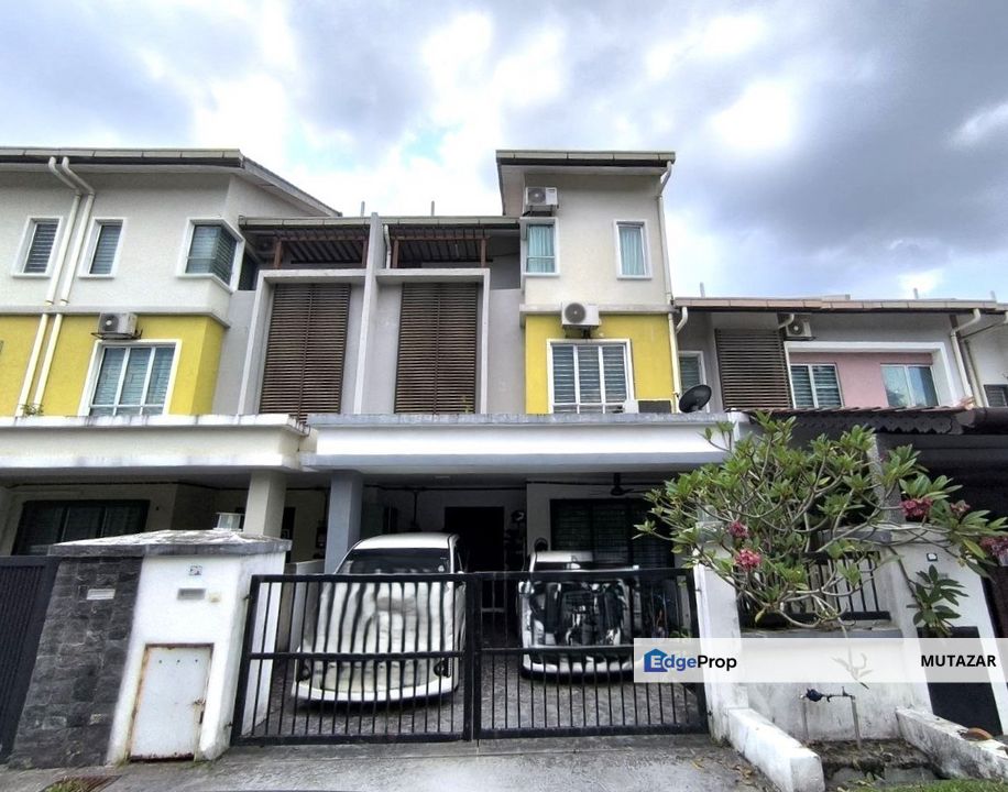 FREEHOLD, 3-Storey Terrace House @ Taman Kantan Permata, Kajang - Facing Open, Extended Kitchen For Sale, Selangor, Kajang