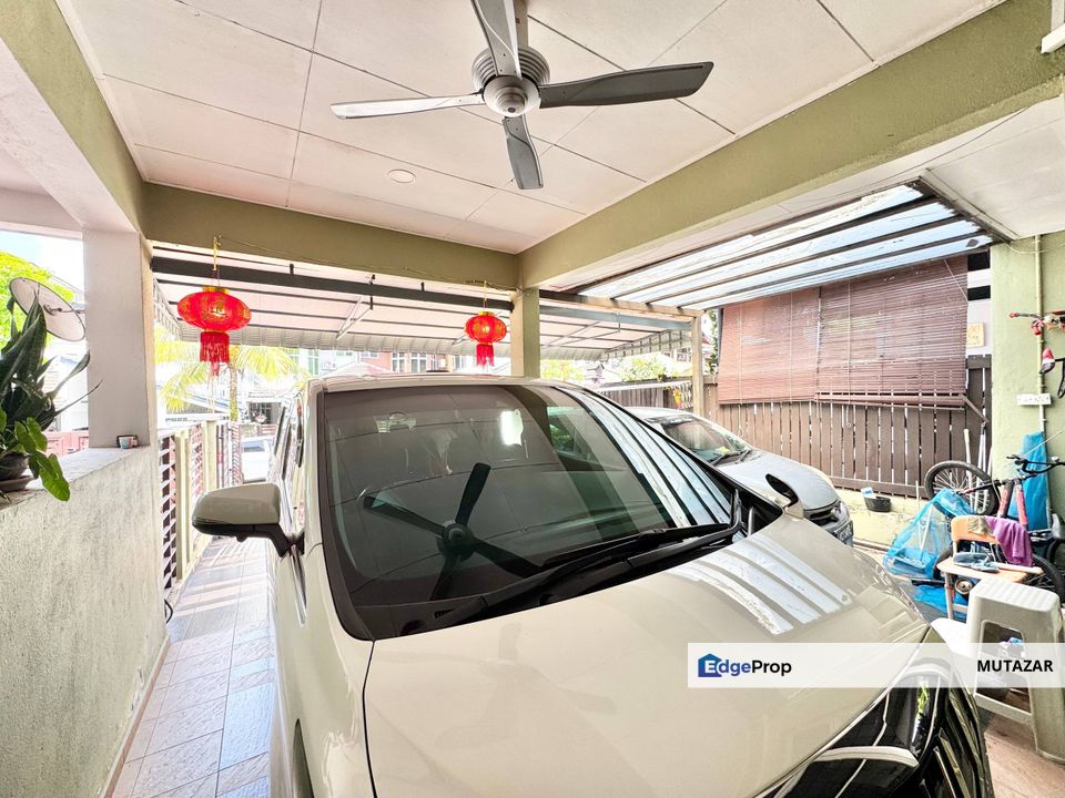 NON BUMI UNIT, 2.5-Storey Terrace House @ Taman Bukit Utama, Bukit Antarabangsa , Ampang Jaya For Sale, Selangor, Ampang