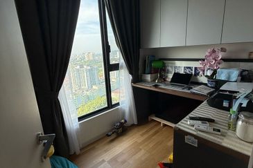 Residensi Solaris Parq