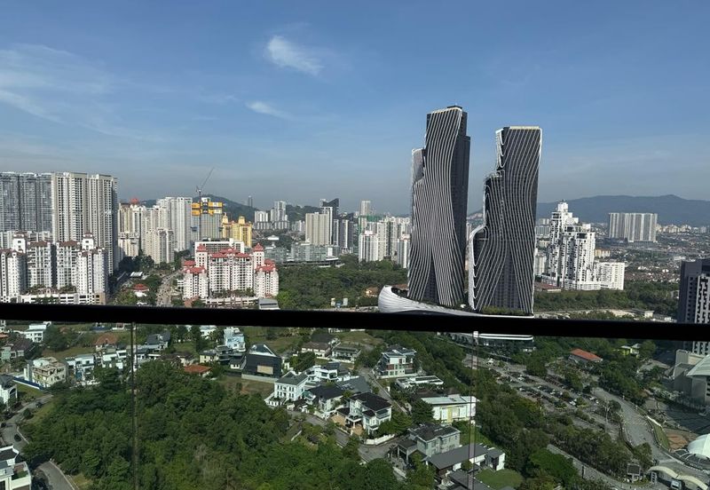 Residensi Solaris Parq