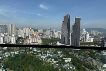 Residensi Solaris Parq