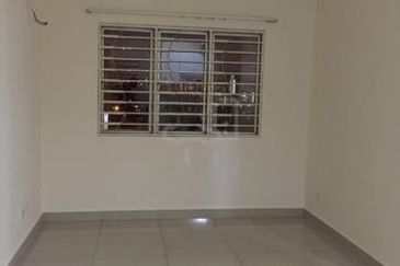 Putra Suria Residency Apartment