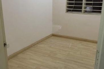 Putra Suria Residency Apartment