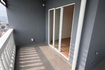 Tuan 2egacy (Tuan Residency 2)