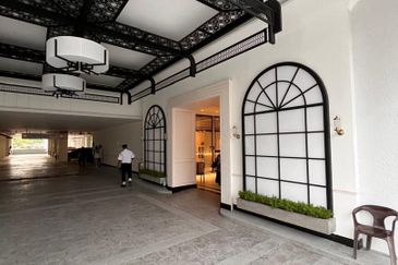 Tuan 2egacy (Tuan Residency 2)