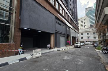 Jalan Hang Lekiu/ Jalan Klyne