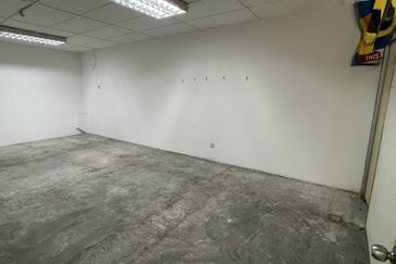 Taman Sri Batu Caves