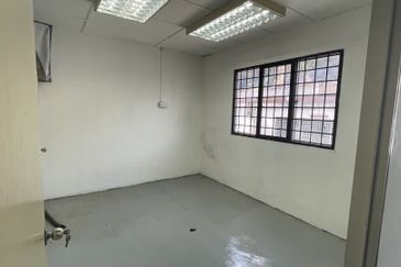 Taman Sri Batu Caves