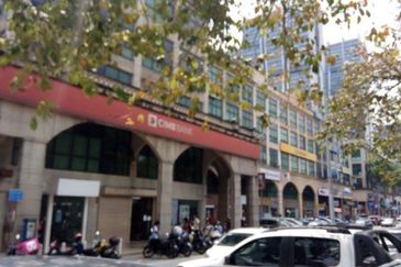 Sentul Raya Boulevard