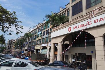 Sentul Raya Boulevard