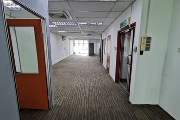 Sentul Raya Boulevard