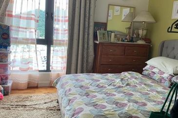 16 Quartz Melawati Condominium