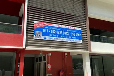 Hexa Commercial Centre