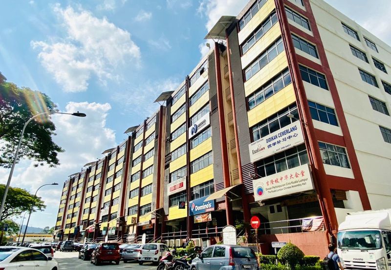 Hexa Commercial Centre