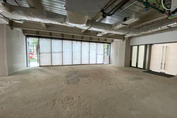 Menara AIA Sentral (formerly Menara Standard Chartered)