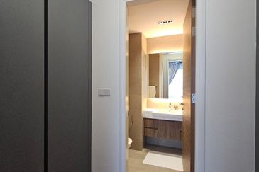 Aria Luxury Residence