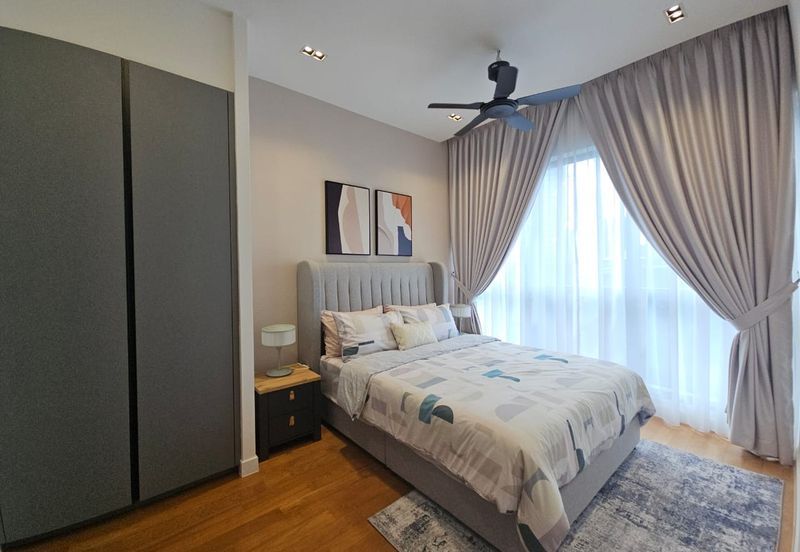 Aria Luxury Residence