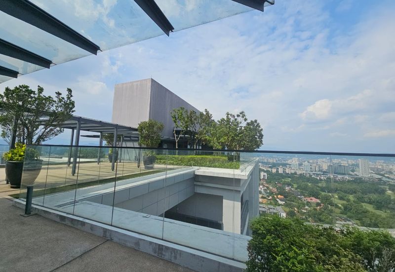 Aria Luxury Residence