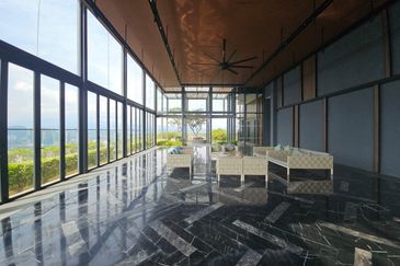 Aria Luxury Residence