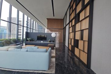 Aria Luxury Residence