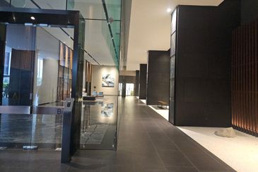 Aria Luxury Residence