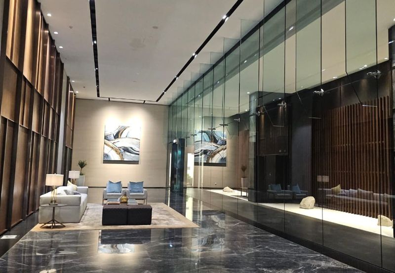 Aria Luxury Residence