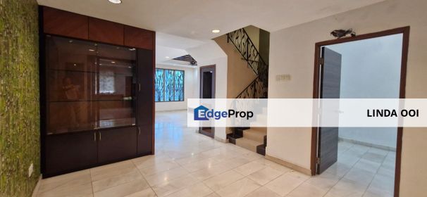 2 storey terrace house at Taman Ukay Bistari, Selangor, Ampang