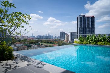 Sinaran Residensi by Binastra (Sinaran Wangsa Maju)