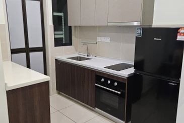 Sinaran Residensi by Binastra (Sinaran Wangsa Maju)