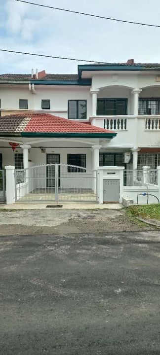 2 storey terrace house at Taman Puchong Prima, Selangor, Puchong