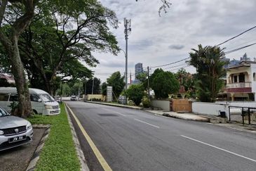 Bungalow For sale @Jalan Ru Ampang Hilir