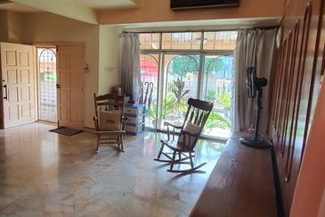 Jalan Bunga Anggerik 