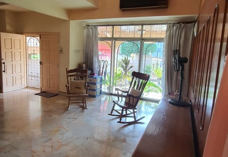 Jalan Bunga Anggerik 