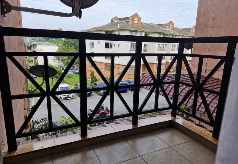 Sri Wira Apartment, Ukay Perdana