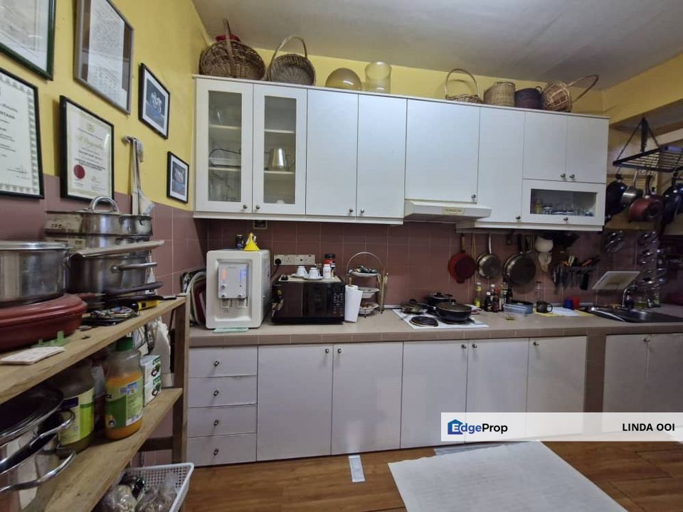 2.5 Storey Terrace at Tmn Bukit Utama, Selangor, Ulu Kelang