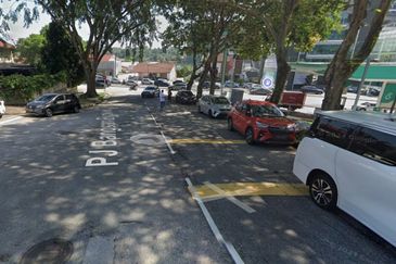 Commercial Bungalow Jalan Maarof 