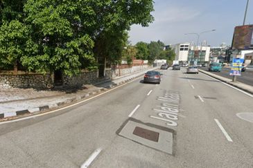 Commercial Bungalow Jalan Maarof 