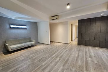 The Capers Sentul East