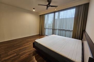 The Capers Sentul East