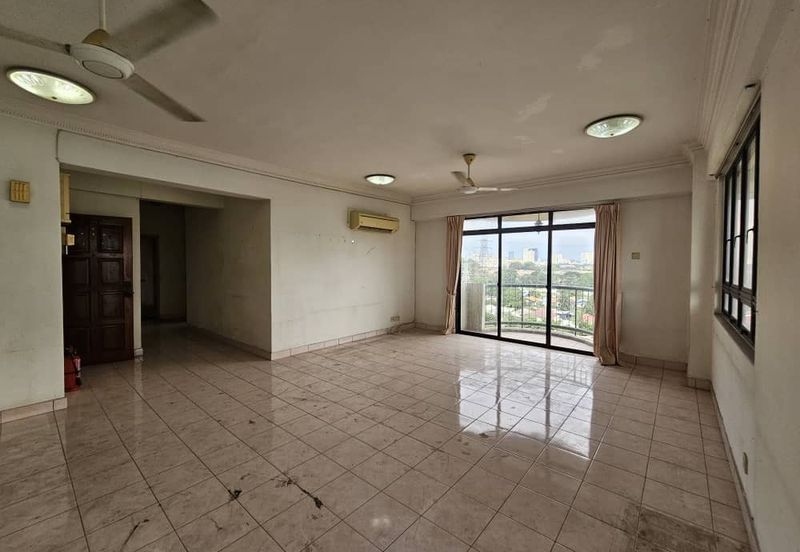 Mutiara Oriental Condominium