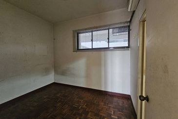 Mutiara Oriental Condominium